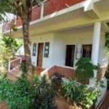 R K Beach Cottage Gokarna  Exterior photo